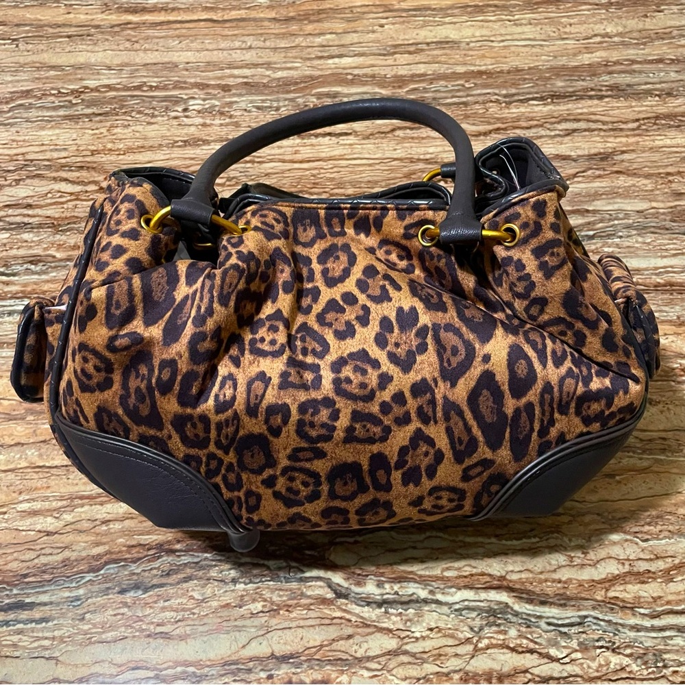 Juicy Couture - Picture 7 of 11